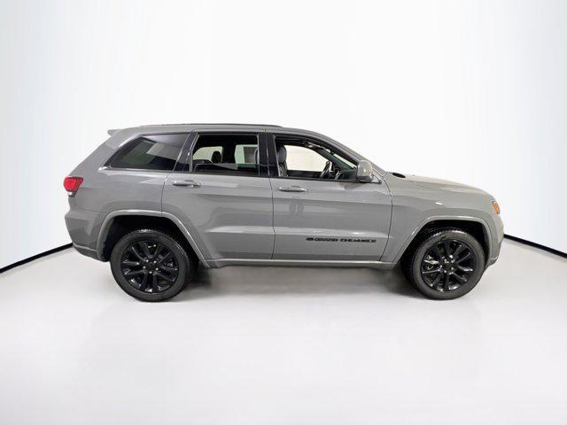 used 2022 Jeep Grand Cherokee car, priced at $29,740