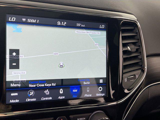 used 2022 Jeep Grand Cherokee car, priced at $27,390