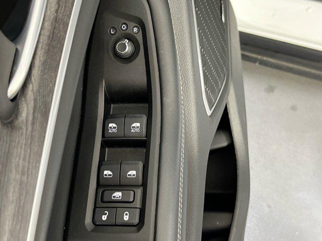 used 2021 Jeep Grand Cherokee L car, priced at $29,098