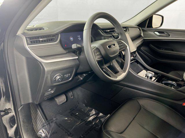 used 2023 Jeep Grand Cherokee car, priced at $37,695