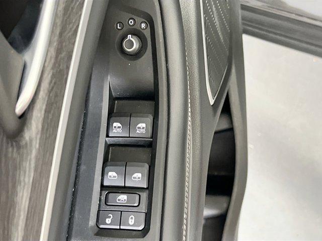 used 2021 Jeep Grand Cherokee L car, priced at $30,264