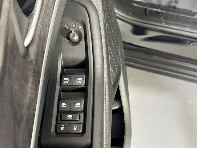 used 2023 Jeep Grand Cherokee car, priced at $34,316