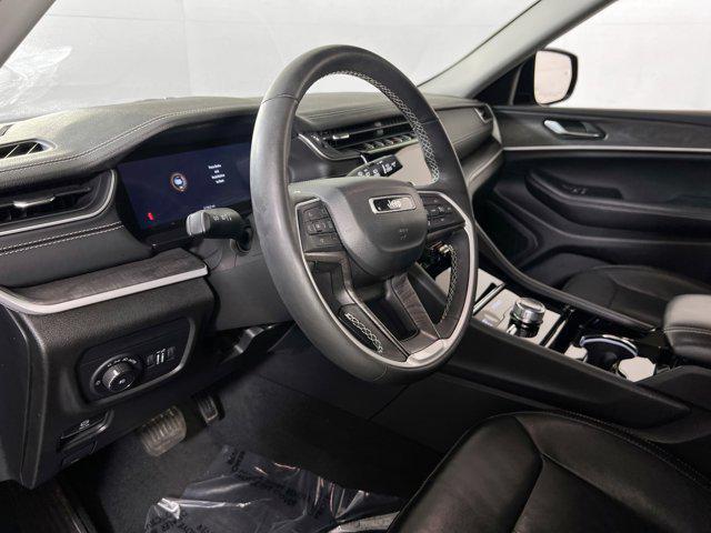 used 2023 Jeep Grand Cherokee car, priced at $34,316
