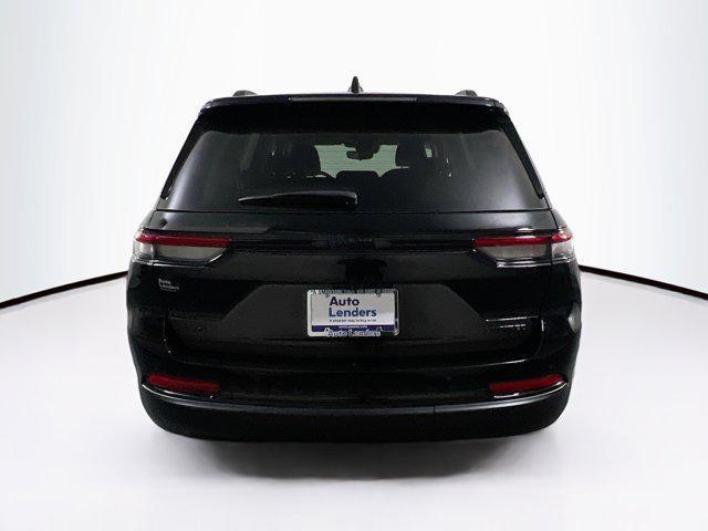used 2023 Jeep Grand Cherokee car, priced at $34,316