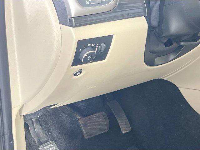 used 2022 Jeep Grand Cherokee car, priced at $25,350