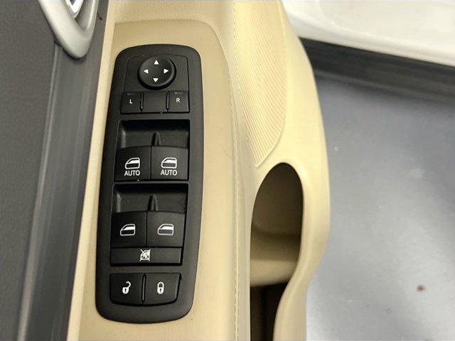 used 2022 Jeep Grand Cherokee car, priced at $24,145