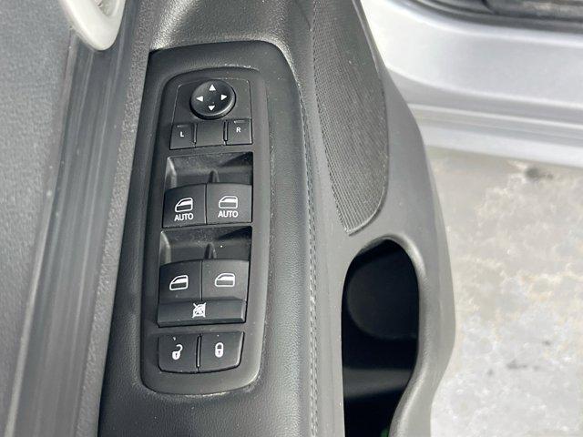 used 2021 Jeep Grand Cherokee car, priced at $25,958