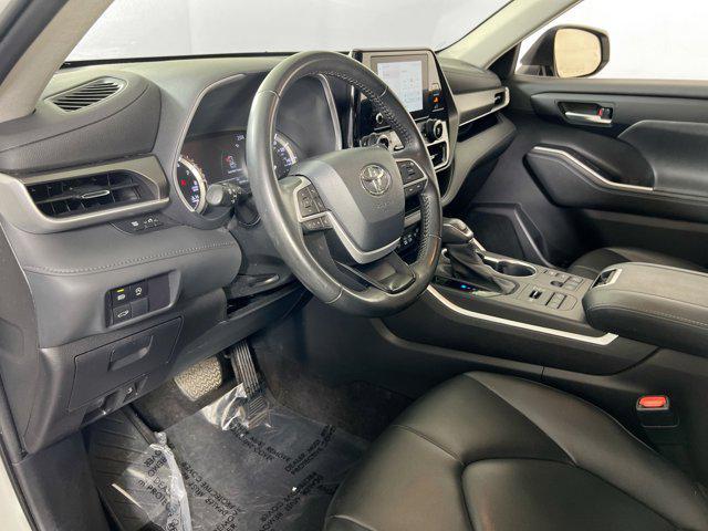 used 2023 Toyota Highlander car, priced at $38,363