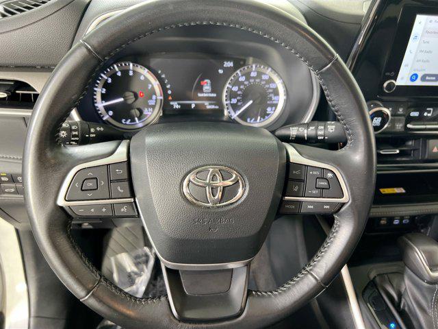 used 2023 Toyota Highlander car, priced at $38,363