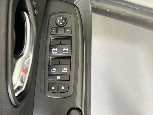 used 2022 Jeep Cherokee car, priced at $25,766