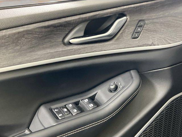 used 2022 Jeep Grand Cherokee car, priced at $30,988