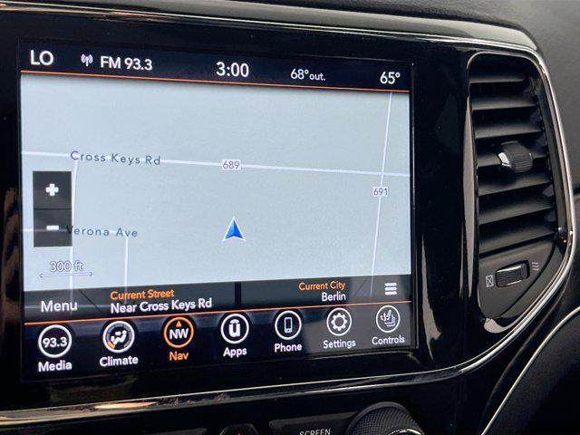 used 2022 Jeep Grand Cherokee car, priced at $26,868