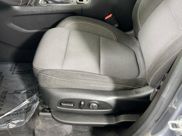 used 2020 Chevrolet Traverse car, priced at $21,134