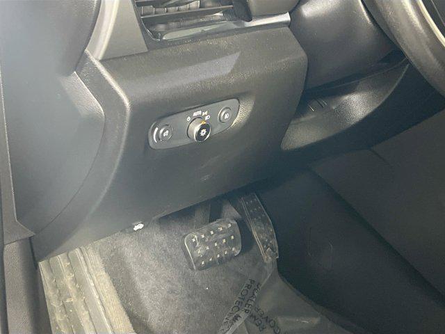 used 2020 Chevrolet Traverse car, priced at $21,134