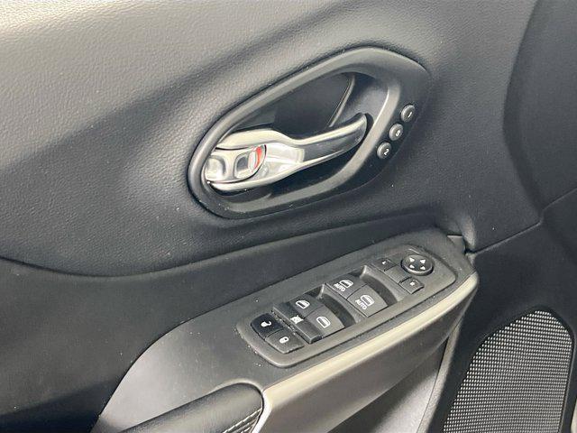 used 2022 Jeep Cherokee car, priced at $24,965