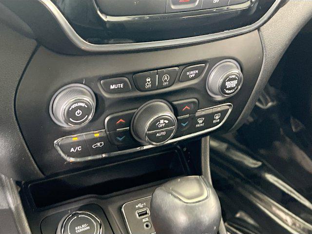 used 2022 Jeep Cherokee car, priced at $24,965