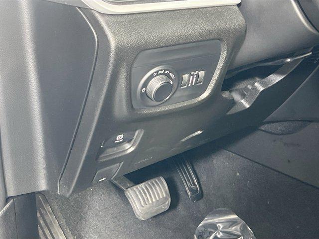 used 2023 Jeep Grand Cherokee car, priced at $36,836
