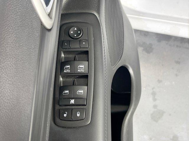 used 2022 Jeep Grand Cherokee car, priced at $26,484