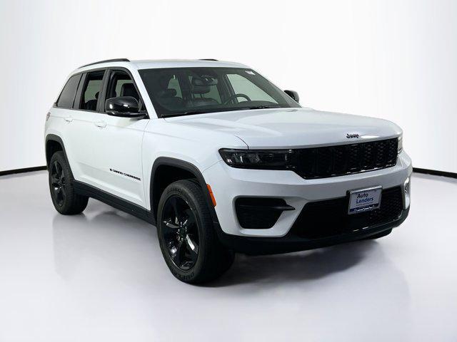 used 2022 Jeep Grand Cherokee car, priced at $32,034