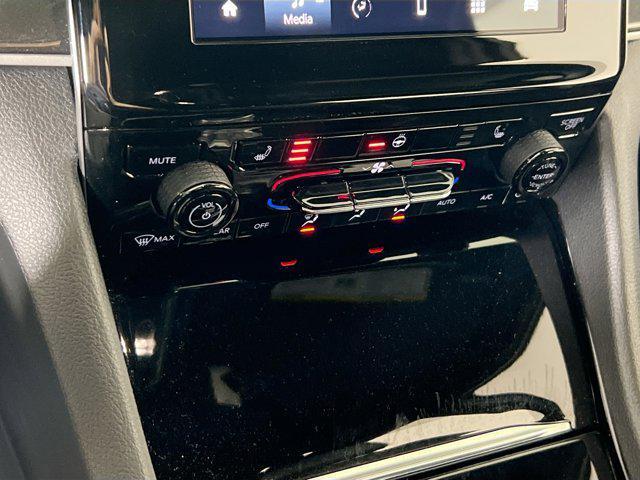 used 2022 Jeep Grand Cherokee car, priced at $32,034