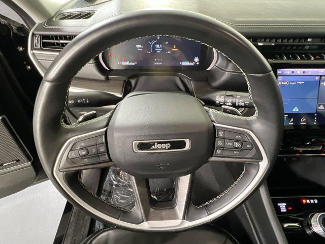 used 2022 Jeep Grand Cherokee car, priced at $30,565