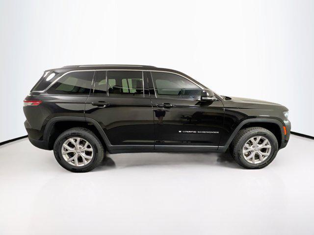 used 2022 Jeep Grand Cherokee car, priced at $30,565