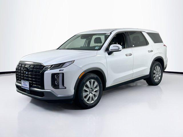 used 2023 Hyundai Palisade car, priced at $33,134
