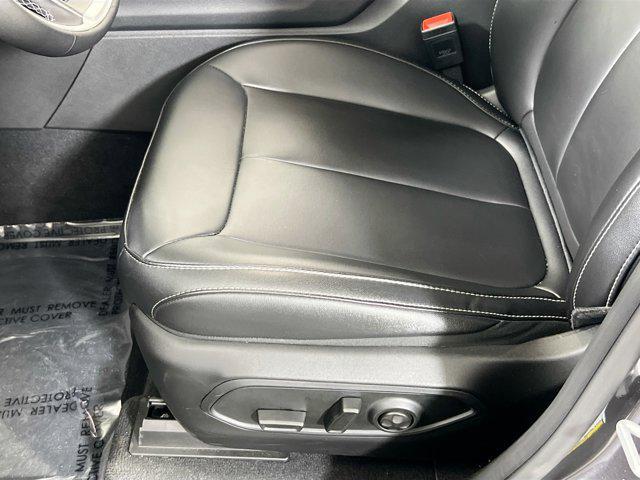 used 2024 Jeep Grand Cherokee car, priced at $43,140