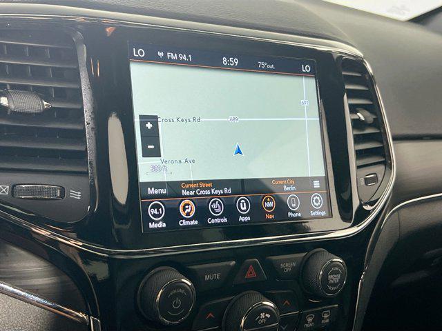 used 2022 Jeep Grand Cherokee car, priced at $30,840