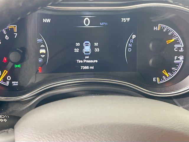 used 2022 Jeep Grand Cherokee car, priced at $30,840