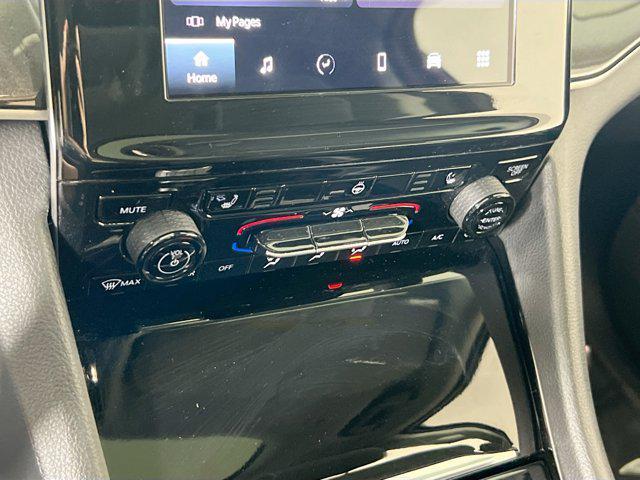 used 2023 Jeep Grand Cherokee car, priced at $31,181