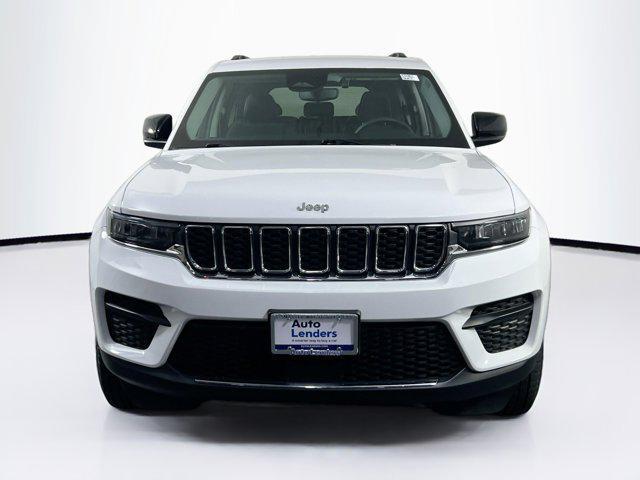 used 2023 Jeep Grand Cherokee car, priced at $31,181