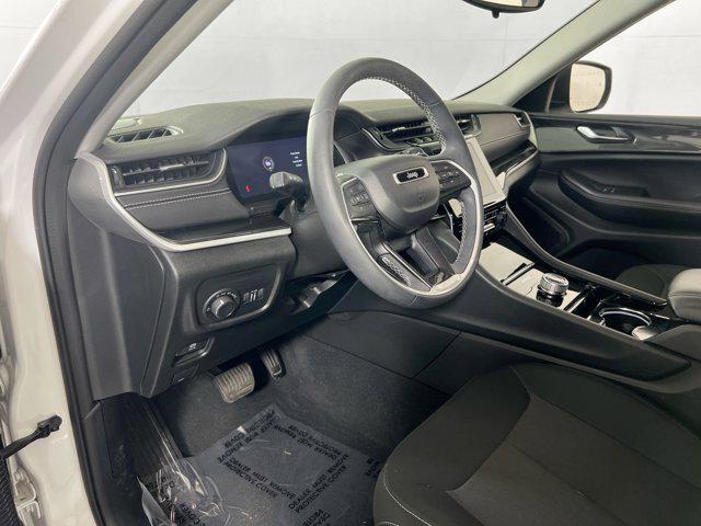 used 2023 Jeep Grand Cherokee car, priced at $31,181