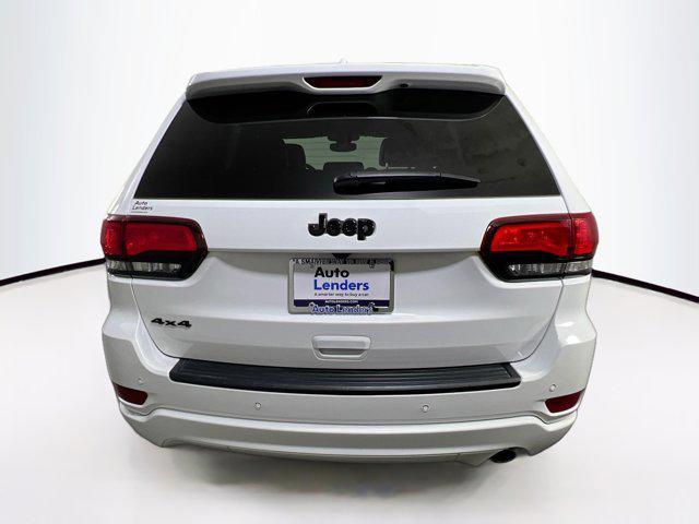 used 2022 Jeep Grand Cherokee car, priced at $31,371