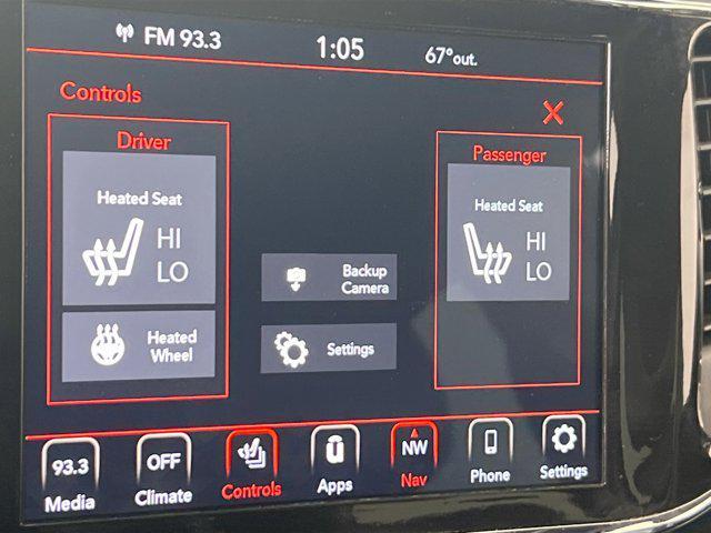 used 2022 Jeep Grand Cherokee car, priced at $31,371