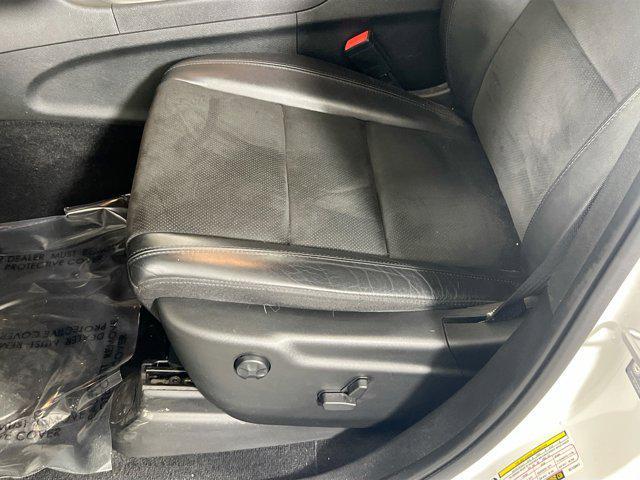 used 2022 Jeep Grand Cherokee car, priced at $31,371