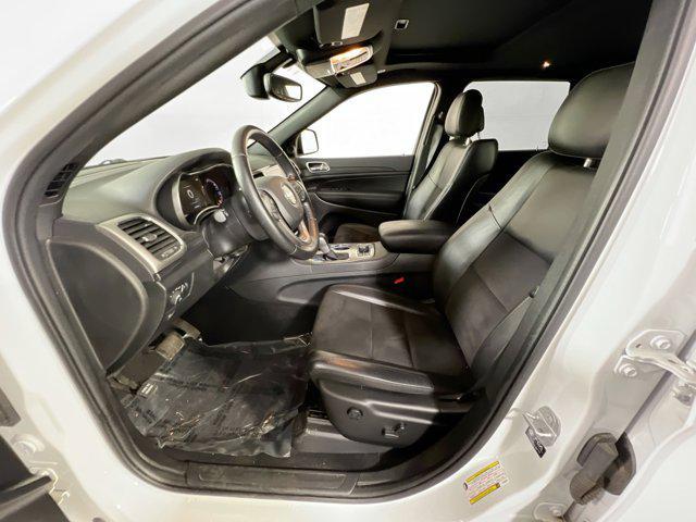 used 2022 Jeep Grand Cherokee car, priced at $31,371
