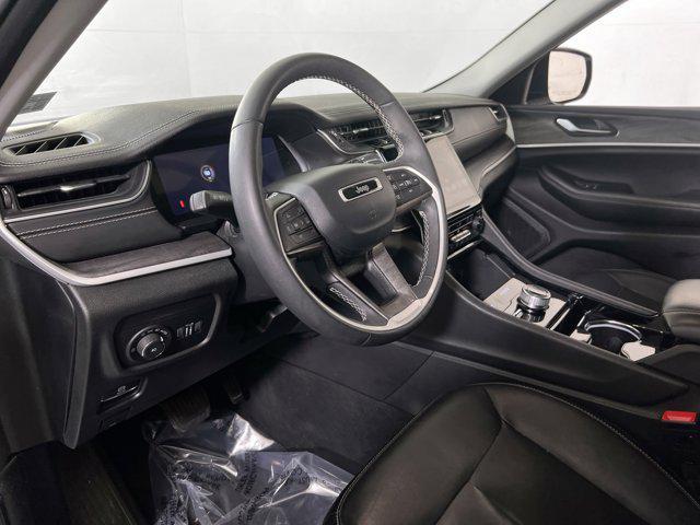 used 2023 Jeep Grand Cherokee car, priced at $34,495