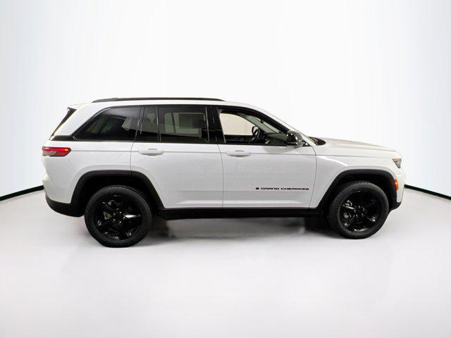 used 2023 Jeep Grand Cherokee car, priced at $34,495