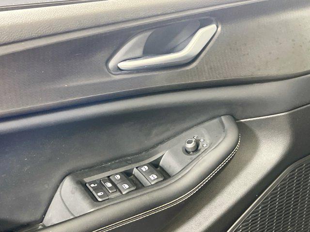 used 2023 Jeep Grand Cherokee car, priced at $31,462