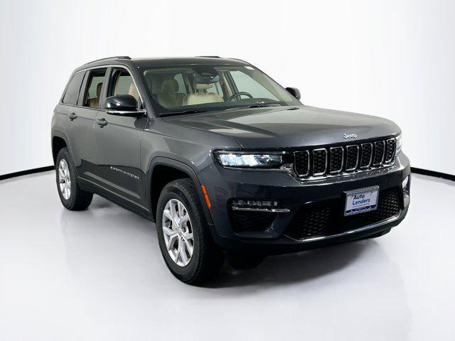 used 2022 Jeep Grand Cherokee car, priced at $33,434