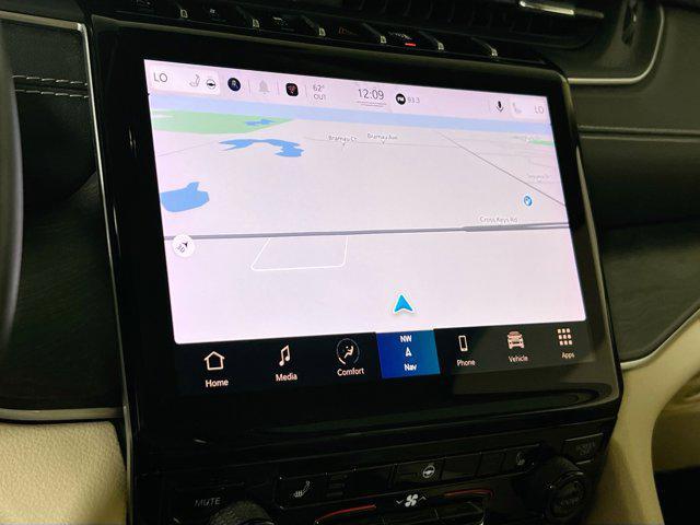 used 2022 Jeep Grand Cherokee car, priced at $33,434