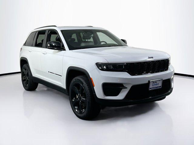 used 2023 Jeep Grand Cherokee car, priced at $35,045