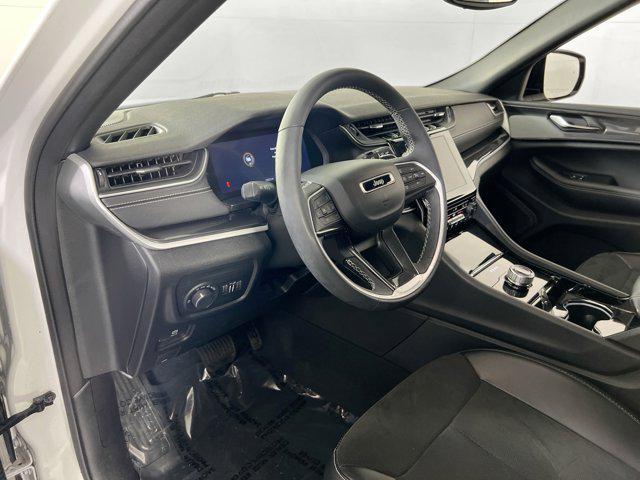 used 2023 Jeep Grand Cherokee car, priced at $35,045