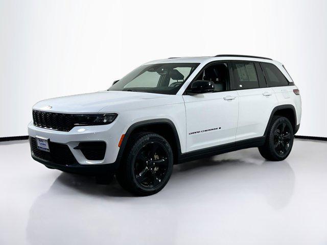 used 2023 Jeep Grand Cherokee car, priced at $35,045