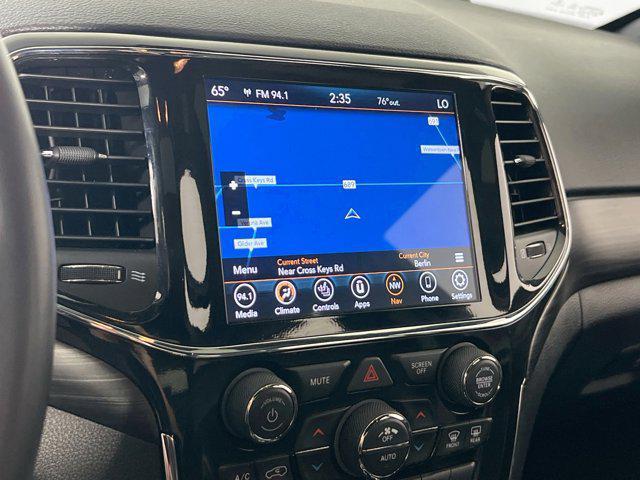 used 2022 Jeep Grand Cherokee car, priced at $28,255