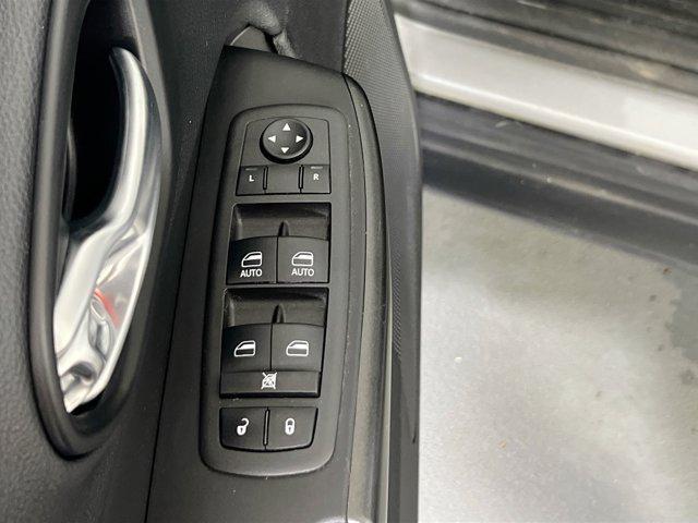 used 2022 Jeep Cherokee car, priced at $23,782