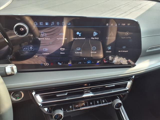 new 2025 Chevrolet Traverse car, priced at $43,018