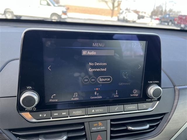 used 2023 Nissan Altima car, priced at $17,999