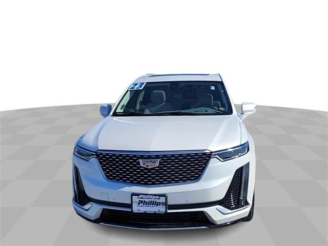 used 2023 Cadillac XT6 car, priced at $44,309